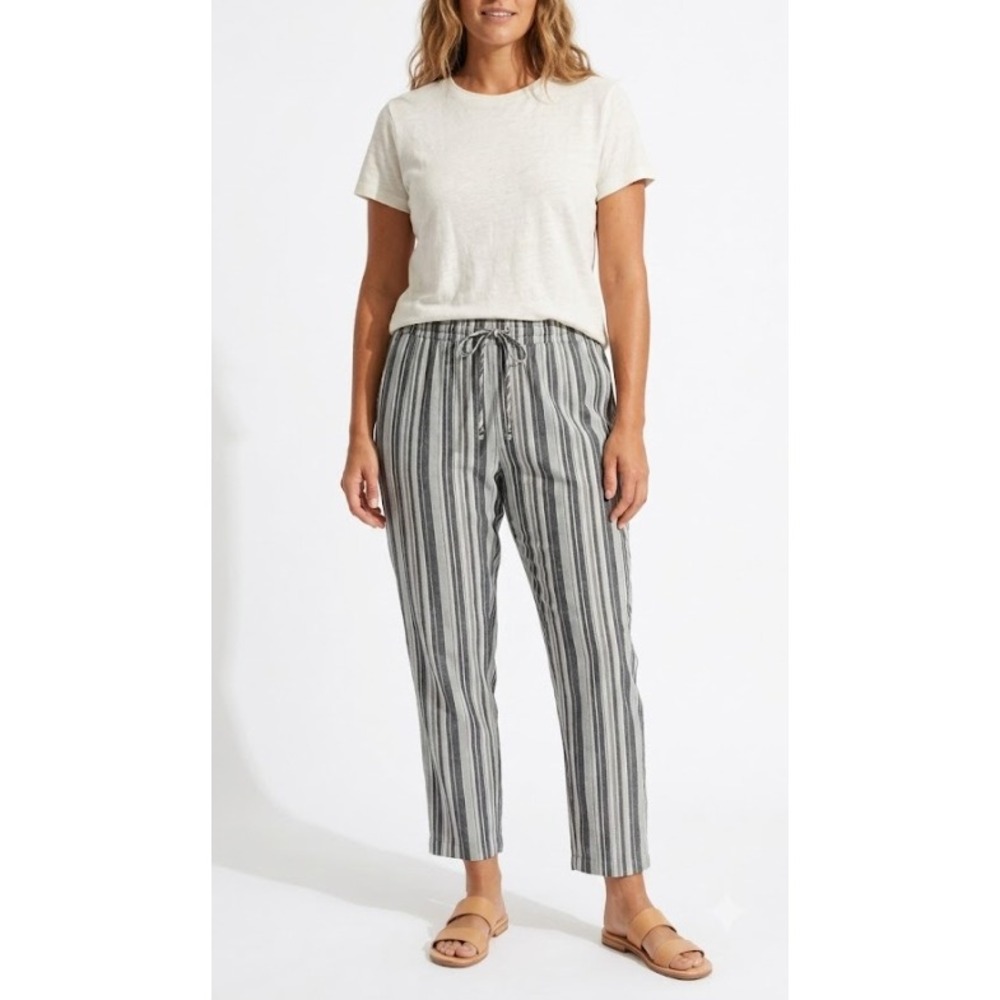 New SOHO Apparel Striped Pants Large Grey Drawstring‎ Elastic Waist Casual